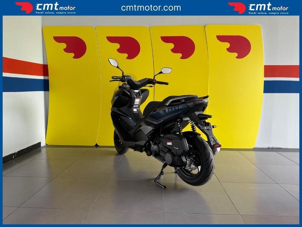 Kl Brera 300 (2022 - 25) (4)