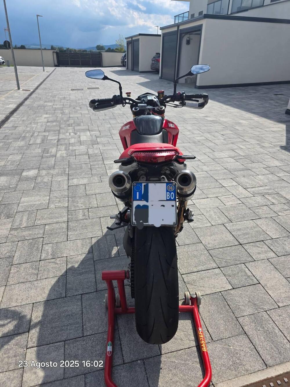 Ducati Hypermotard 1100 S (2007 - 09) (4)