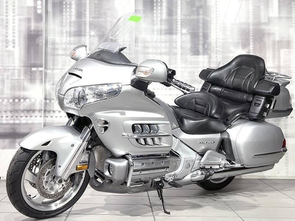 Honda GL 1800 Gold Wing (2006) (7)