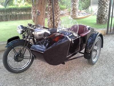 Bsa M20 500 del 1939 con sidecar Swallow d'epoca