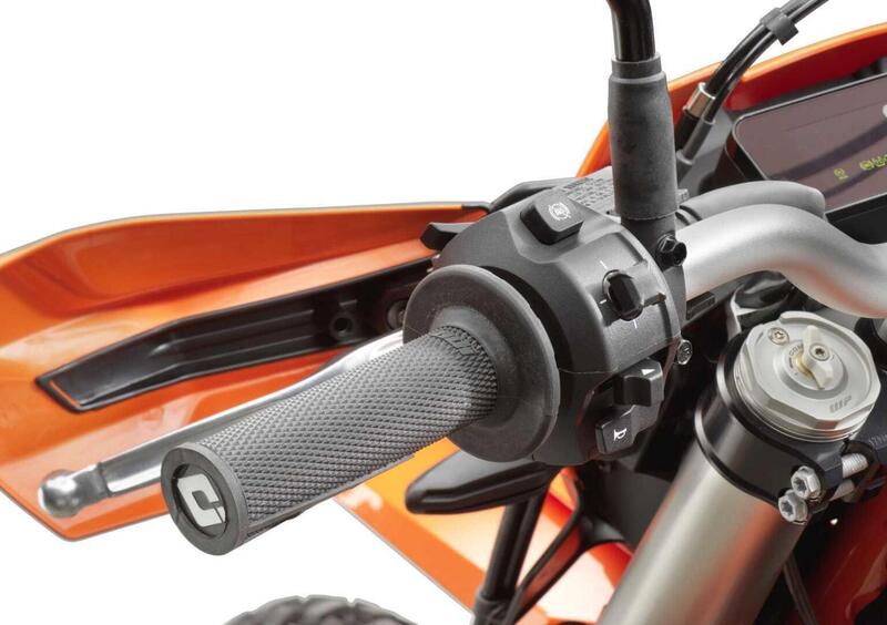 KTM 690 Enduro 690 Enduro R (2026) (6)