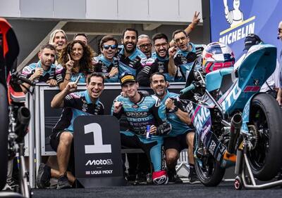 MotoGP 2025. GP di Ungheria. Moto3: sorpassi al millimetro e contatto sul traguardo, vince Maximo Quiles per 18 millesimi!