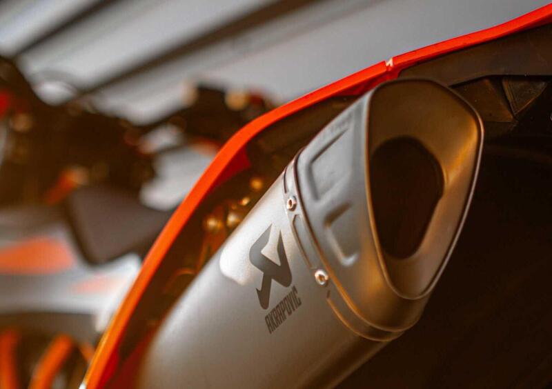 KTM 690 SMC R 690 SMC R (2026) (13)