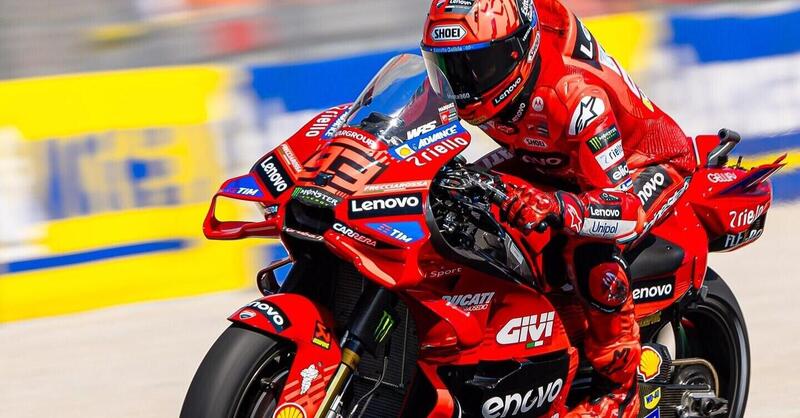 MotoGP 2025. GP di Ungheria. Marc Marquez sbaglia alla prima curva, ma non conta, vince lo stesso! [RISULTATI]