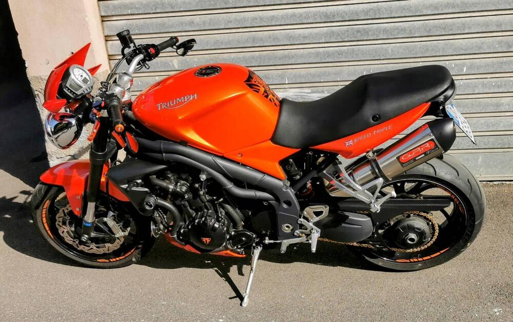 Triumph Speed Triple 1050 (2005 - 11) (4)