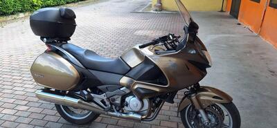 Honda Deauville 700  usata