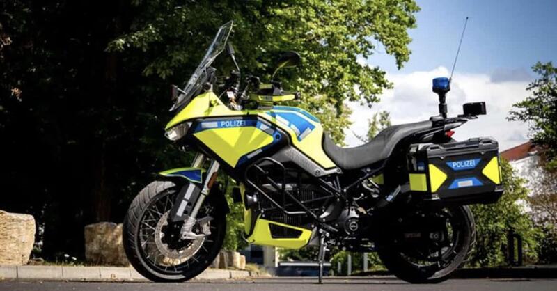 Moto Polizia elettriche in Baviera: esempio virtuoso o operazione di marketing?