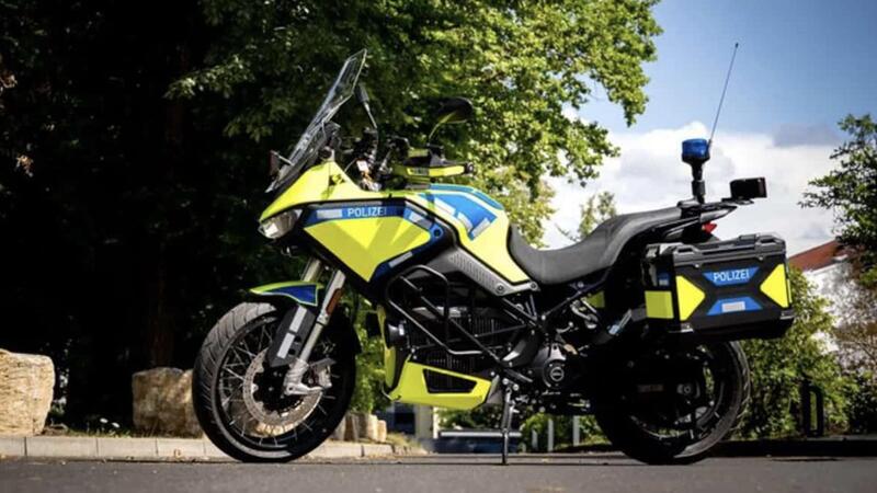 Moto Polizia elettriche in Baviera: esempio virtuoso o operazione di marketing?