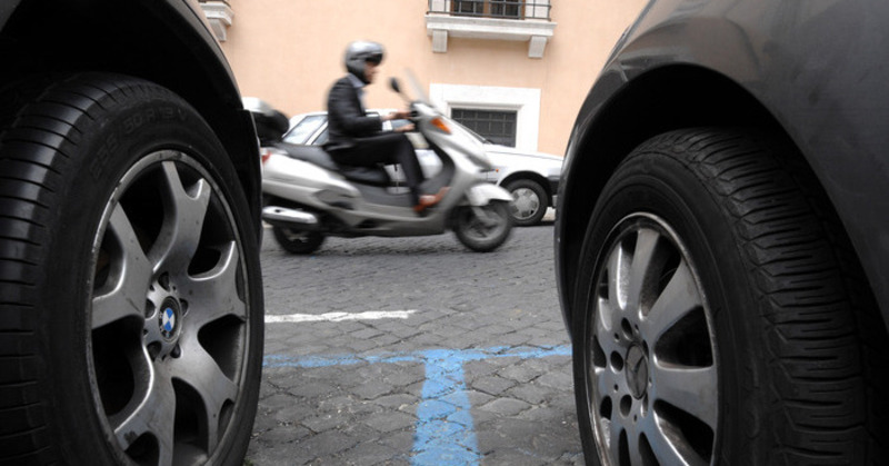 Roma, nuovo piano parcheggi... c&#039;&egrave; chi dice no!
