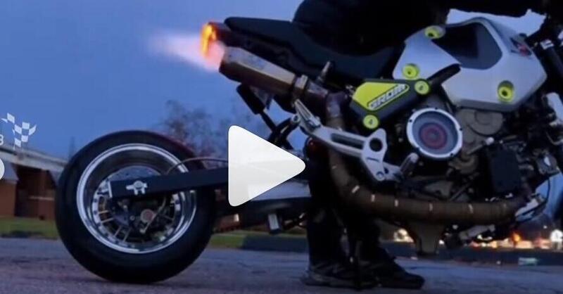 Una Honda Grom 125 con motore Ducati Panigale [VIDEO] 