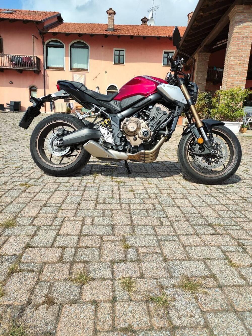 Honda CB 650 R (2021 - 23) (3)