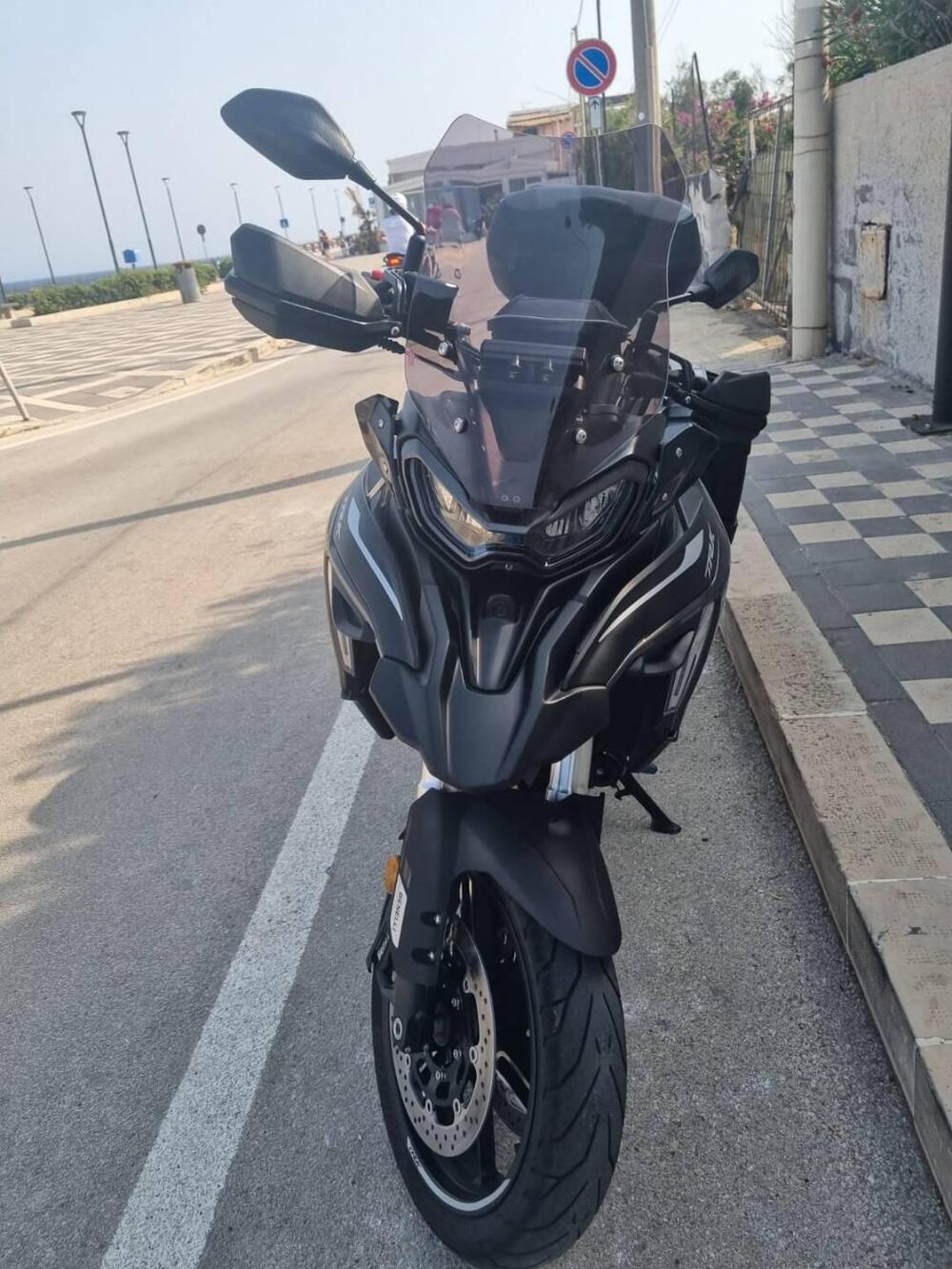 Benelli TRK 702 (2023 - 25) (2)