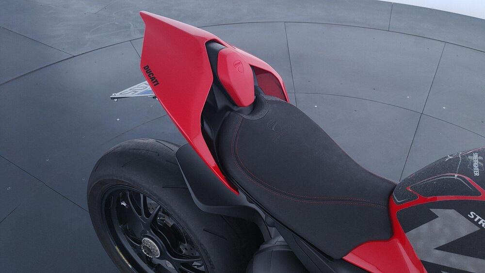 Ducati Streetfighter V4 S (2023 - 24) (14)