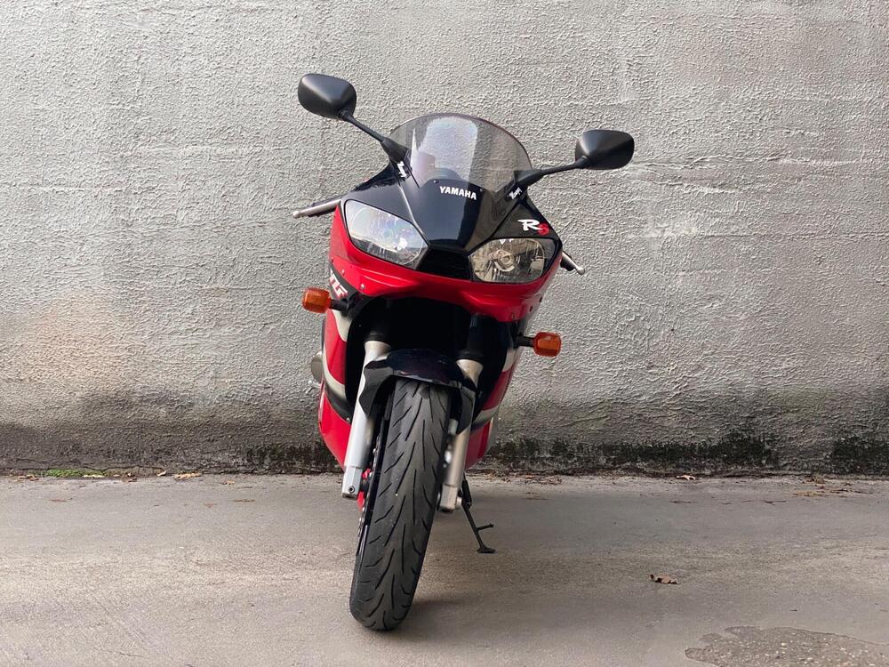 Yamaha YZF R6 (2001 - 02) (3)