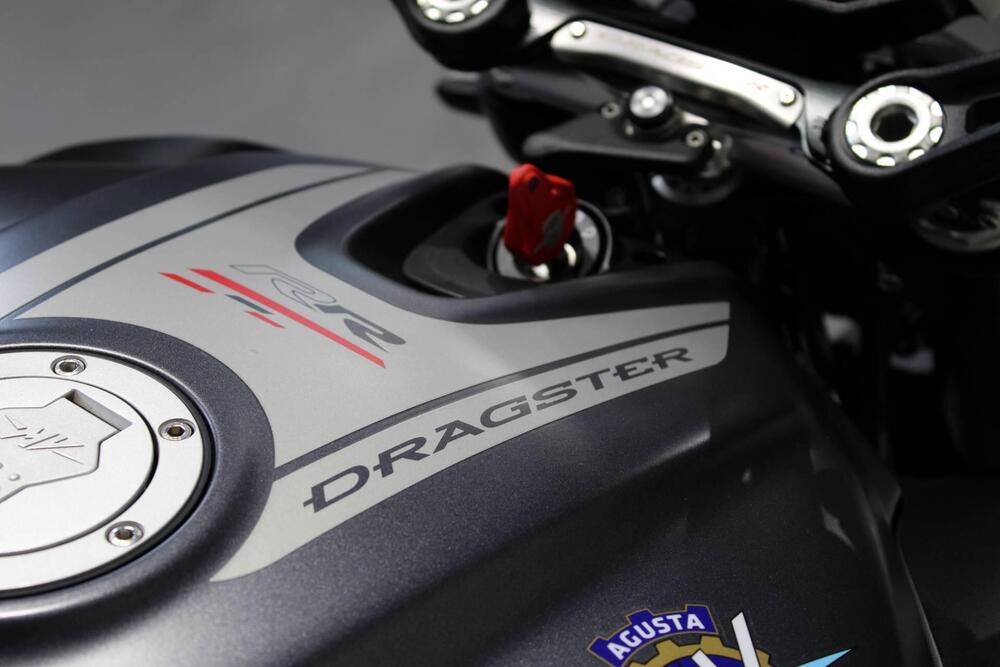 MV Agusta Dragster 800 RR (2021 - 23) (7)