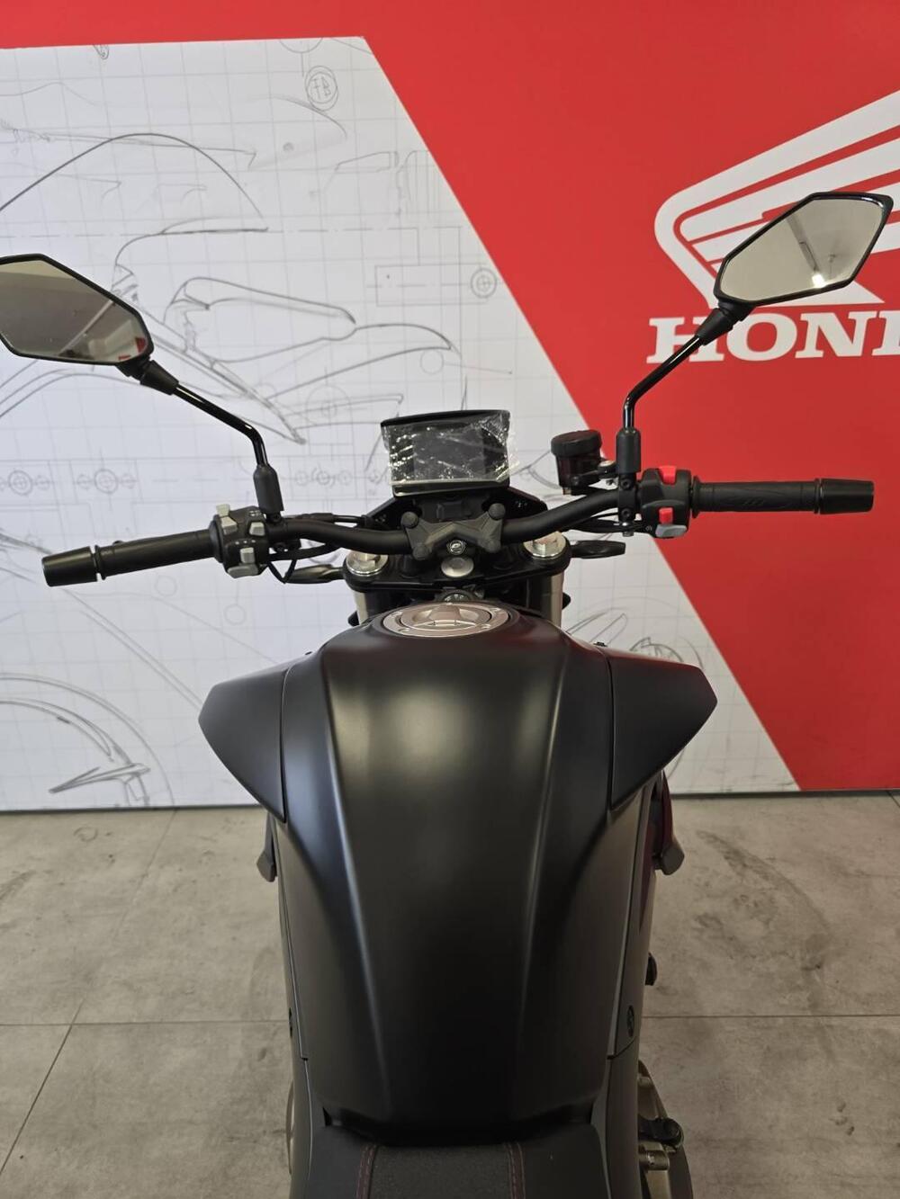 QJ Motor SRK 700 (2023 - 26) (5)