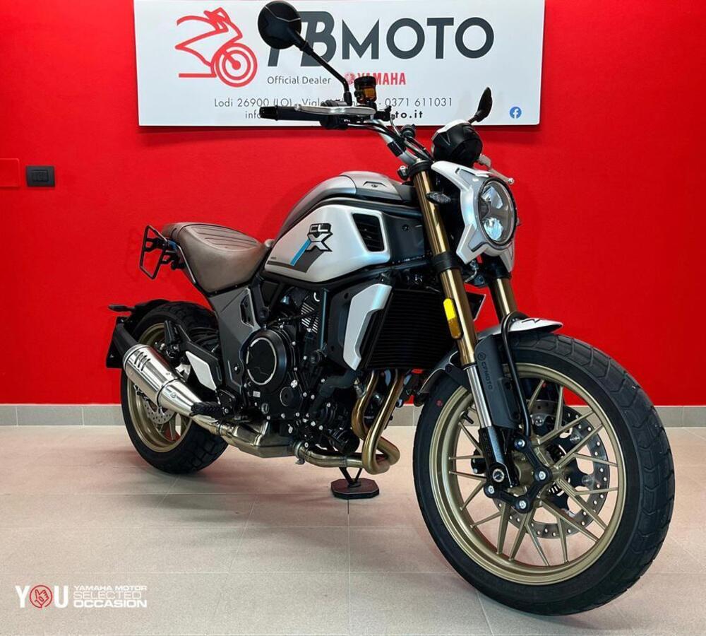 CFMOTO 700CL-X Heritage (2021 - 25) (2)