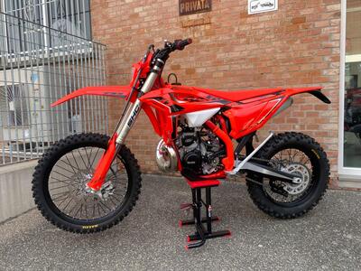 Betamotor RR X-PRO 300 2T Enduro (2026) nuova