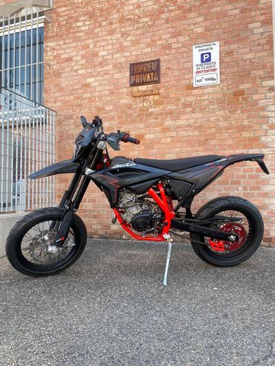 Betamotor RR 125 4T Motard R (2025) nuova