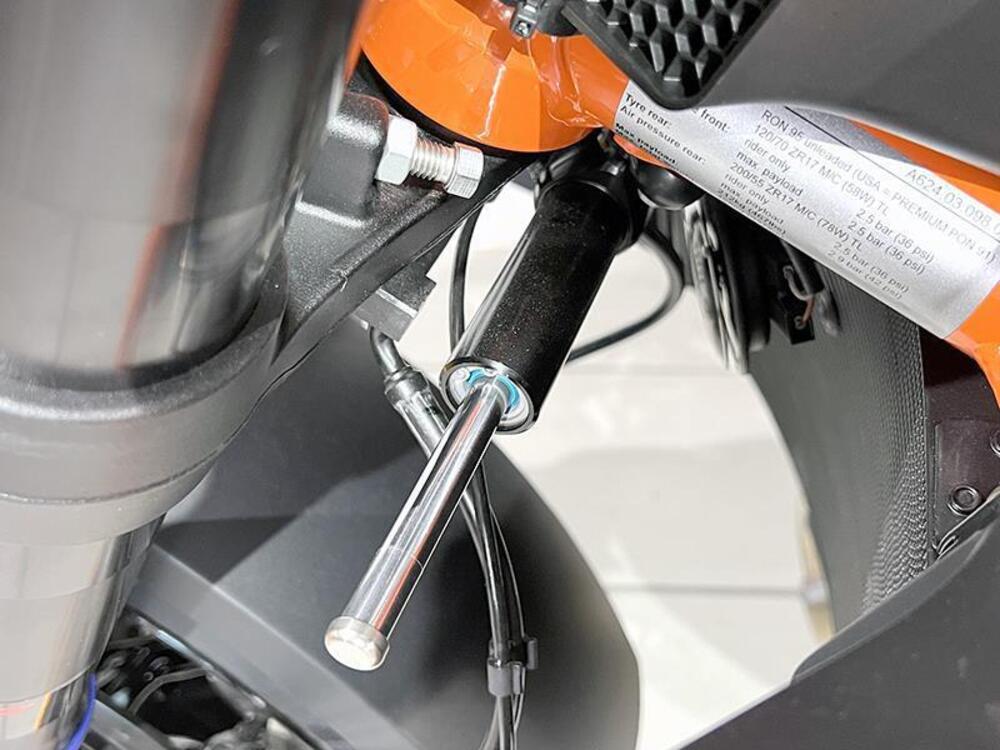 KTM 1390 Super Duke R EVO (2024 - 26) (5)