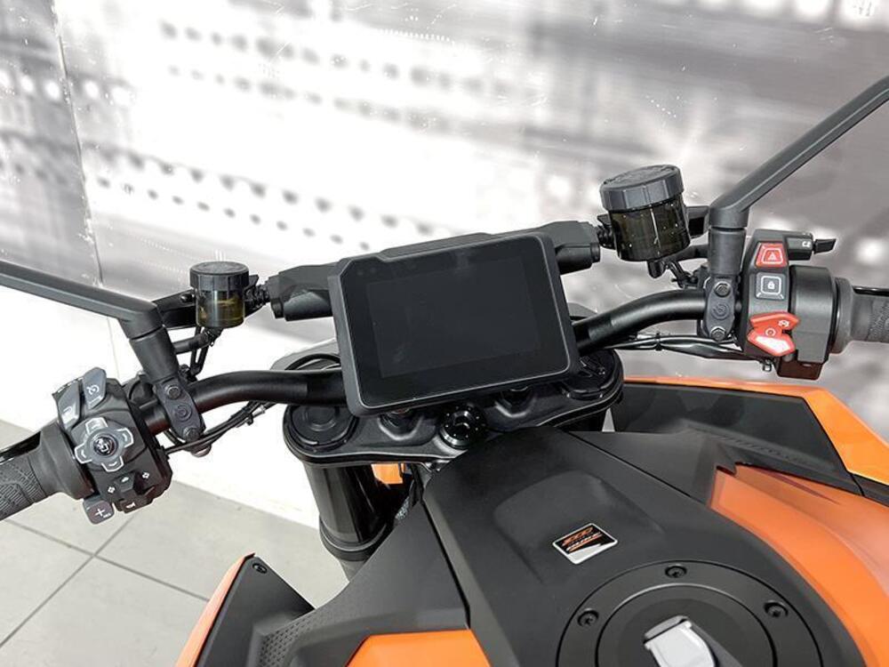 KTM 1390 Super Duke R EVO (2024 - 26) (6)