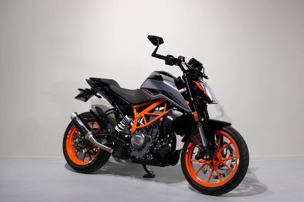 KTM 390 Duke (2021 - 23) (2)