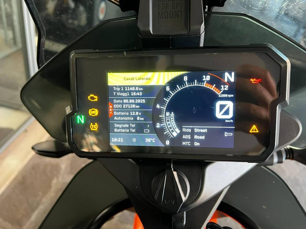 KTM 890 Adventure R (2022) (4)