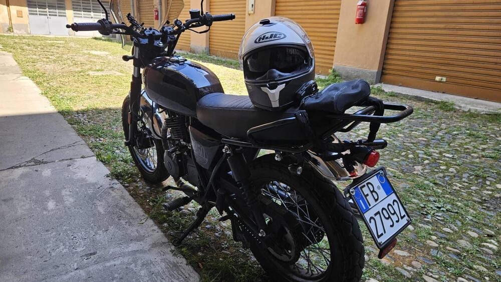 Brixton Motorcycles Cromwell 250 (2021 - 25) (5)