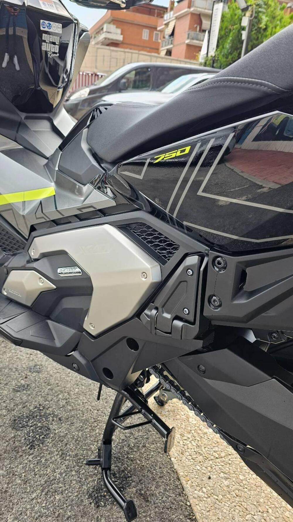 Honda X-ADV 750 DCT (2021 - 24) (9)