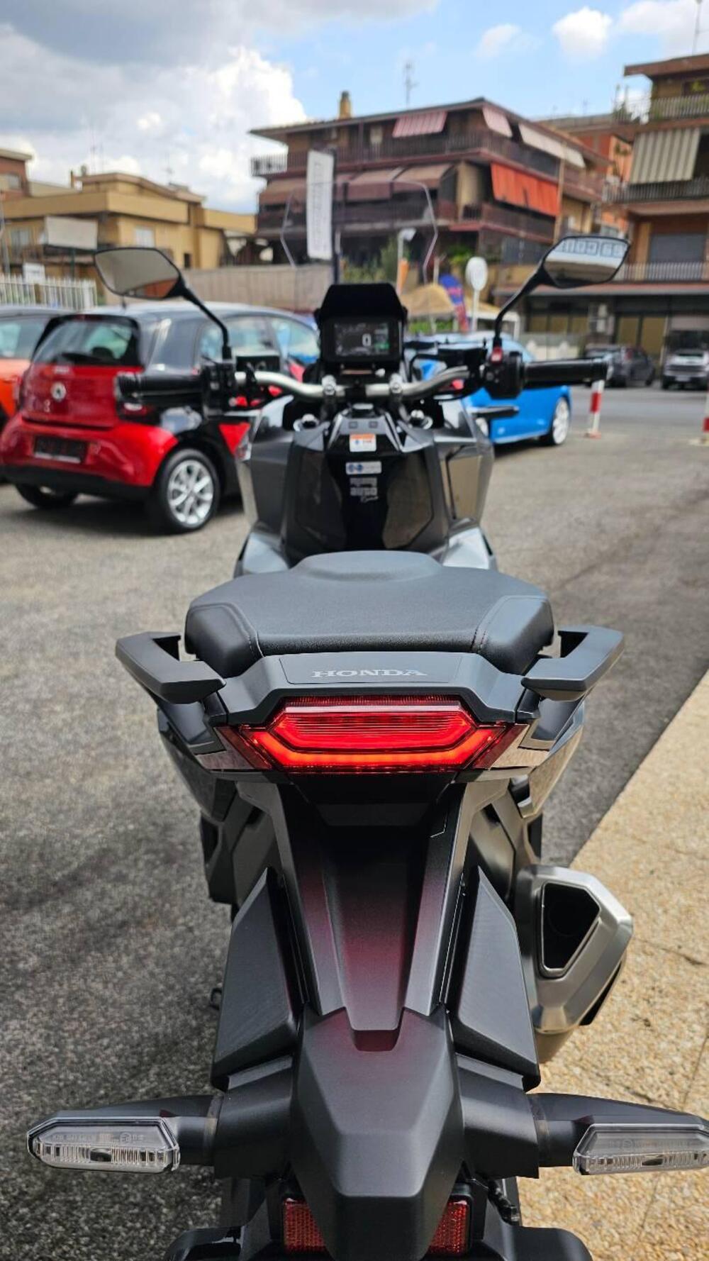 Honda X-ADV 750 DCT (2021 - 24) (11)