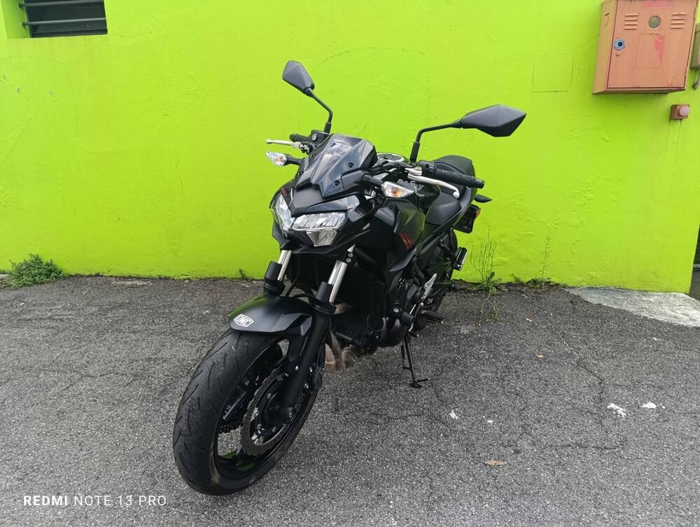 Kawasaki Z 650 (2021 - 24) (2)