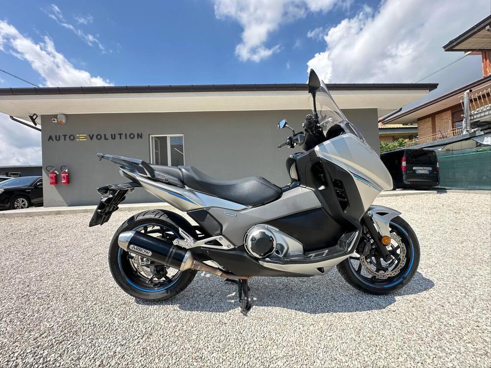 Honda Integra 750 DCT Sport (2017) (7)