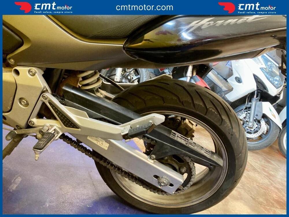 Honda Hornet 600 (2005 - 06) (12)