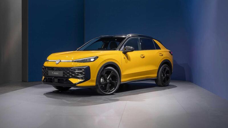 Volkswagen T-Roc: la nuova Suv cambia in tutto, ora &egrave; anche Full Hybrid | Caratteristiche e allestimenti [VIDEO]