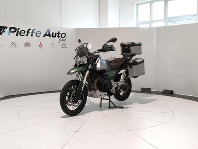 Moto Guzzi V85 TT Centenario (2021 - 22) usata