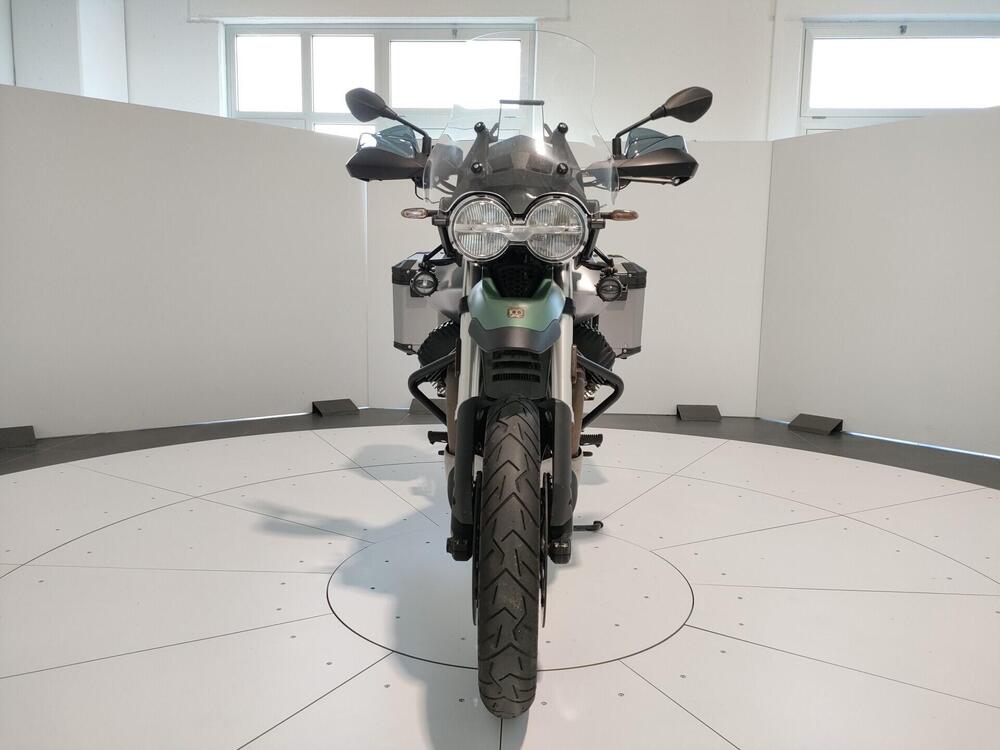 Moto Guzzi V85 TT Centenario (2021 - 22) (7)