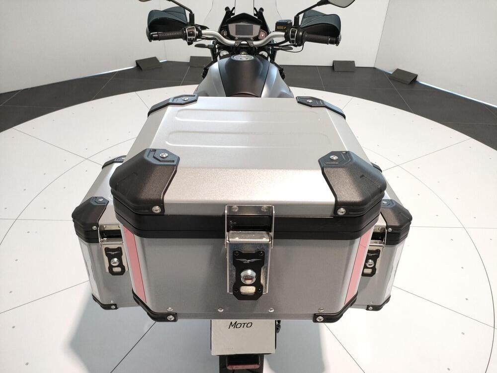 Moto Guzzi V85 TT Centenario (2021 - 22) (13)