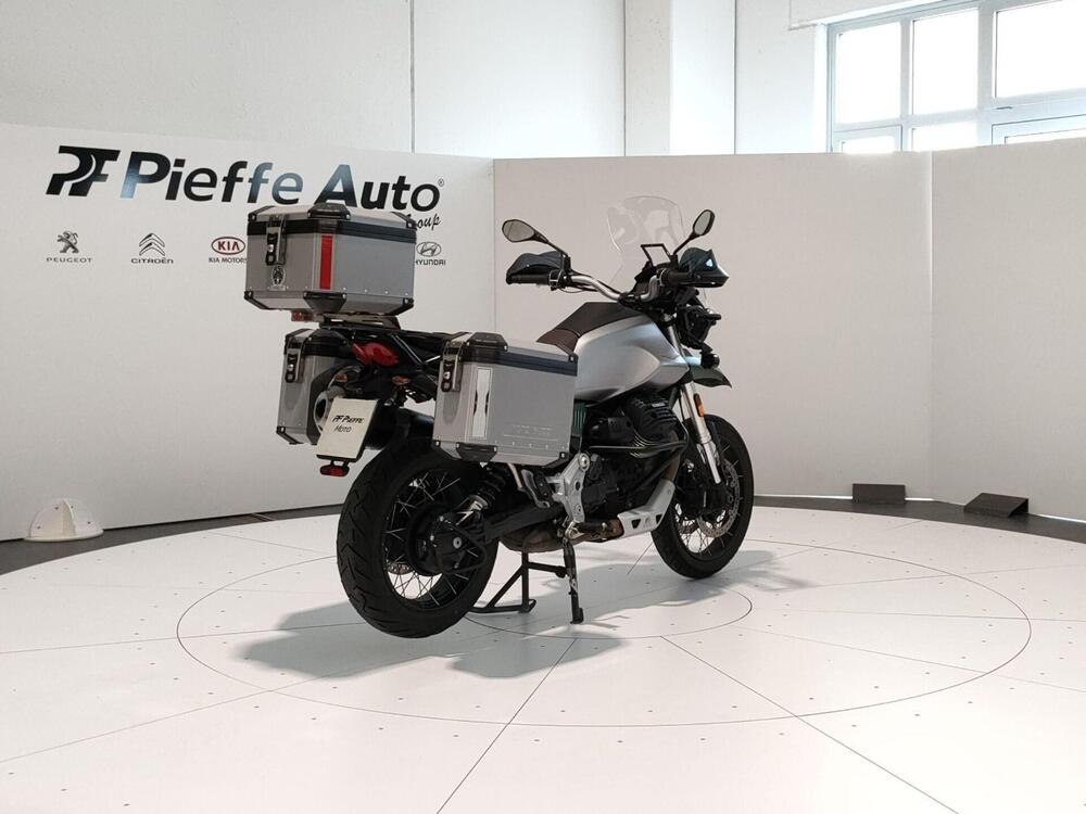 Moto Guzzi V85 TT Centenario (2021 - 22) (4)