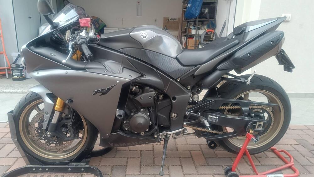 Yamaha YZF R1 (2012 - 14)