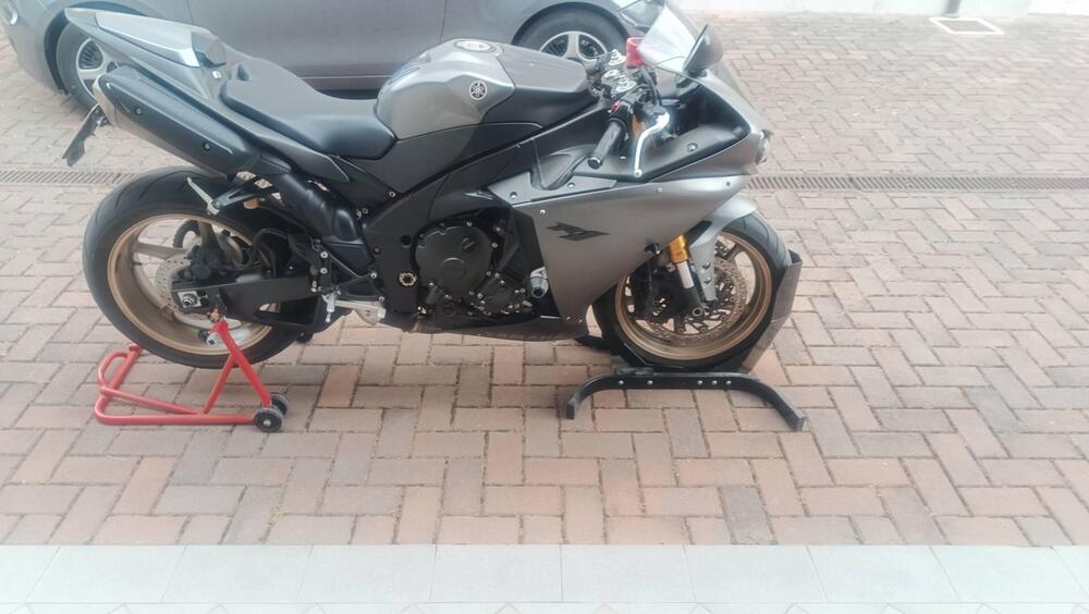 Yamaha YZF R1 (2012 - 14) (3)