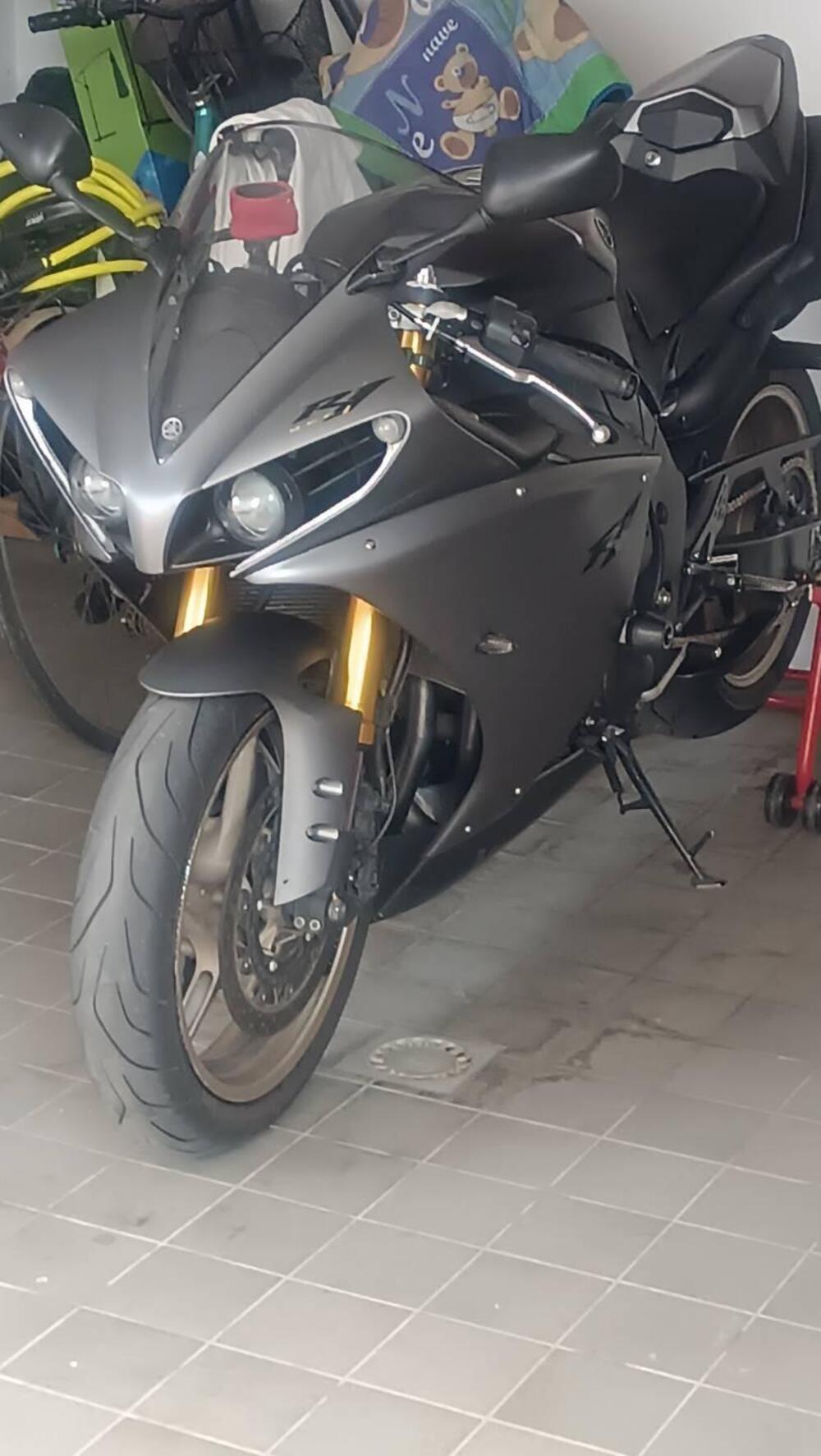 Yamaha YZF R1 (2012 - 14) (4)