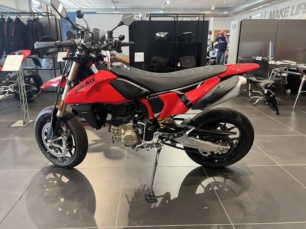 Ducati Hypermotard 698 Mono RVE (2024 - 26) (5)