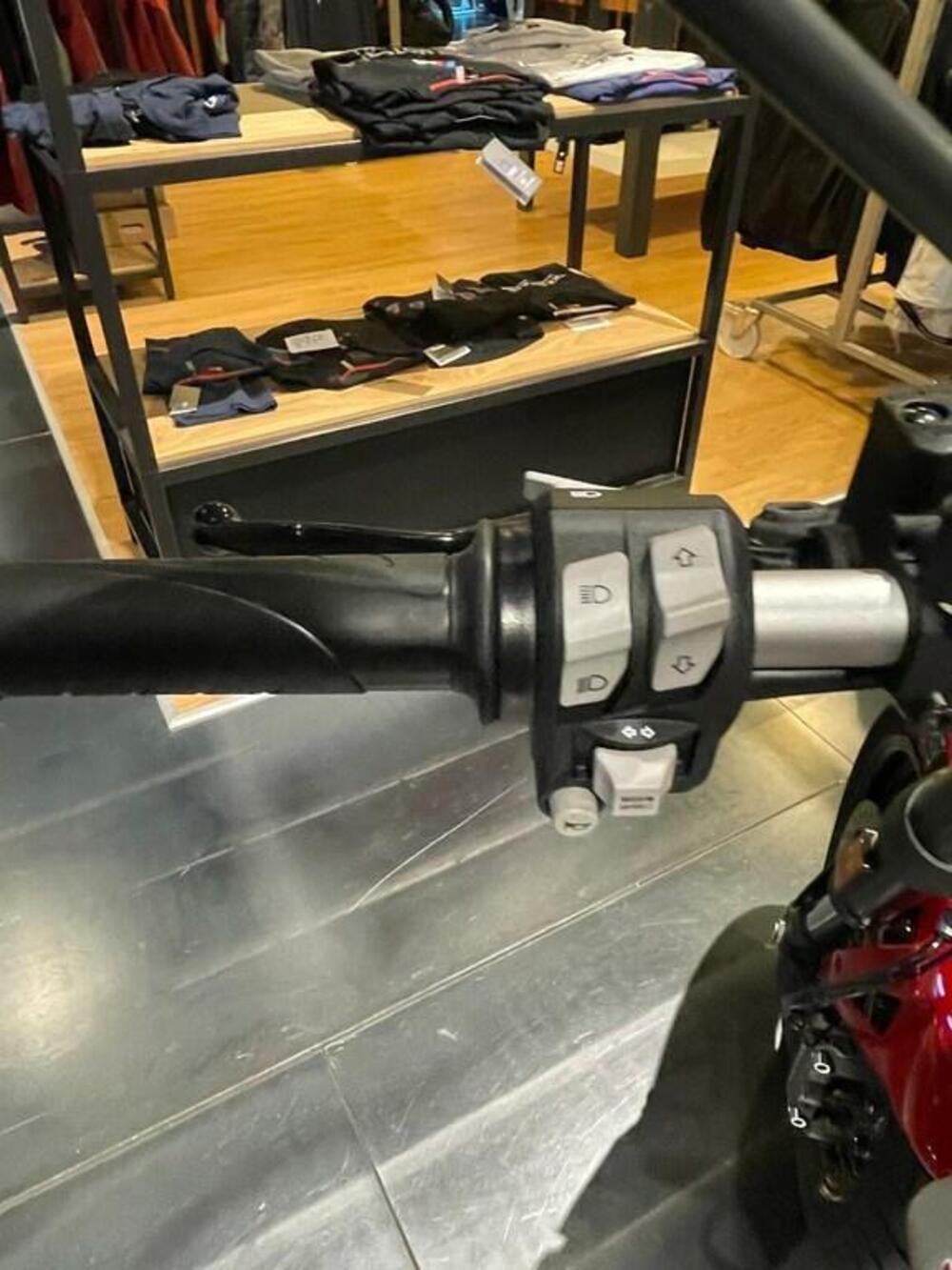 Ducati Scrambler 800 Icon (2023 - 24) (3)