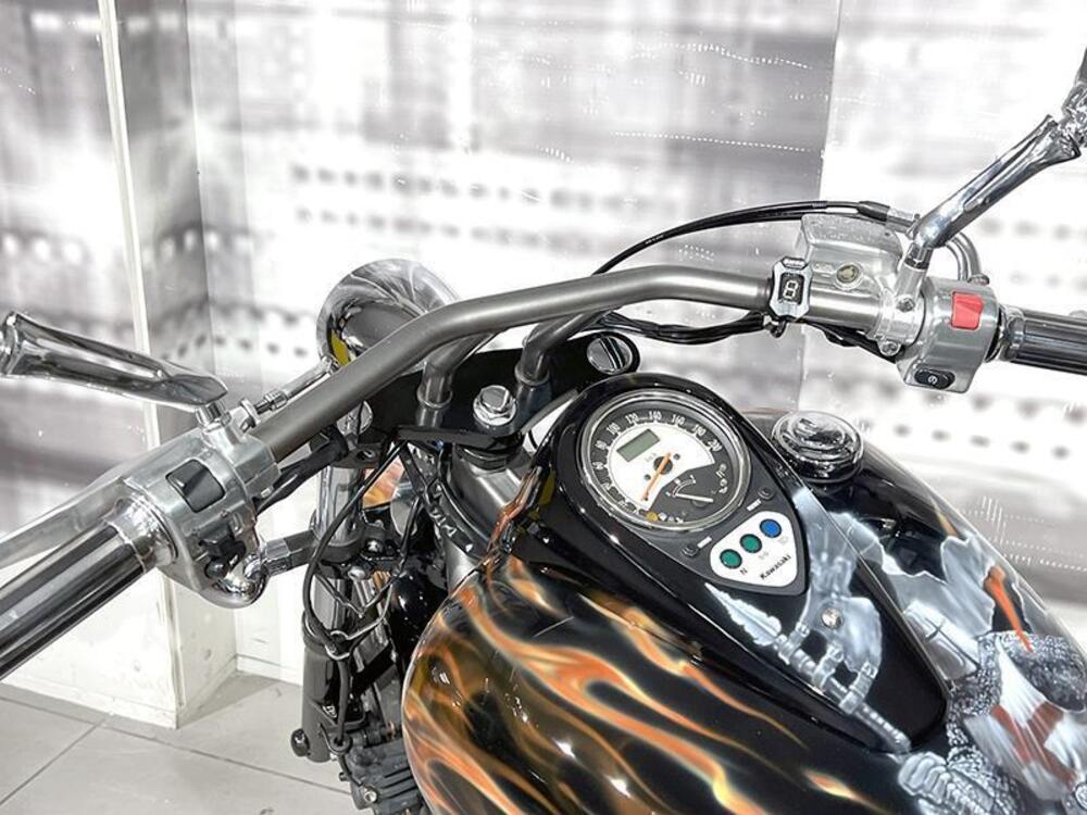 Kawasaki Vulcan VN 900 Custom (2006 - 09) (6)