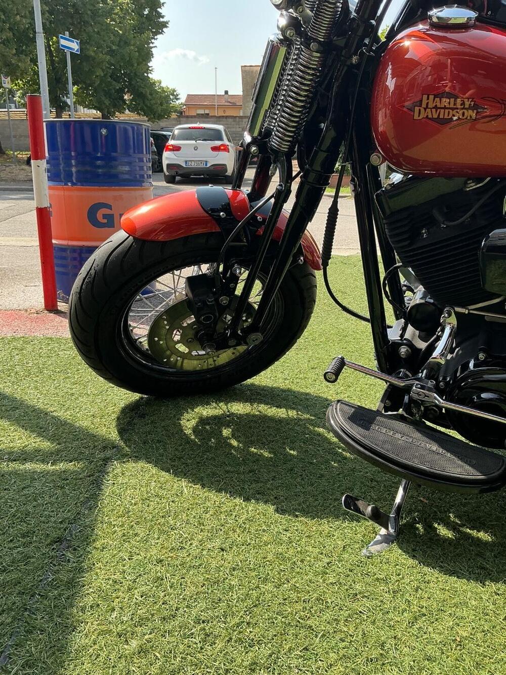 Harley-Davidson 1584 Cross Bones (2008 - 11) - FLSTSB (15)