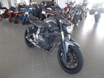 Yamaha MT-07 ABS (2014 - 16) usata