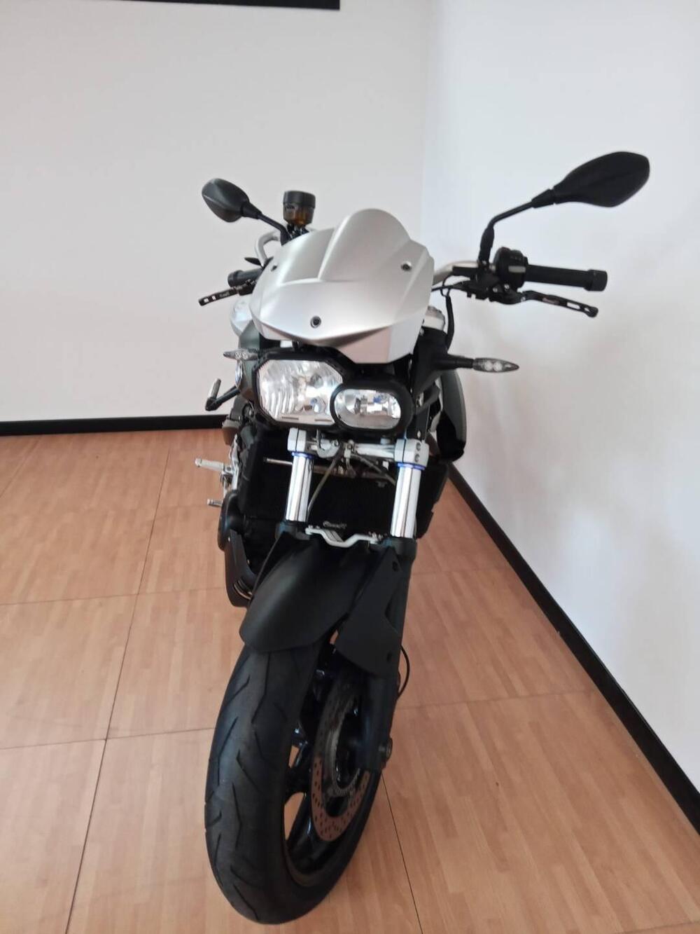 Bmw F 800 R (2009 - 11) (3)