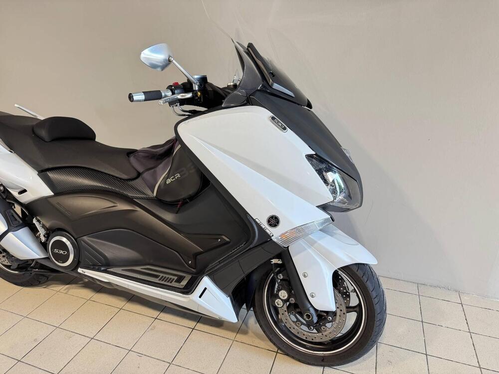 Yamaha T-Max 530 (2015 - 16) (4)