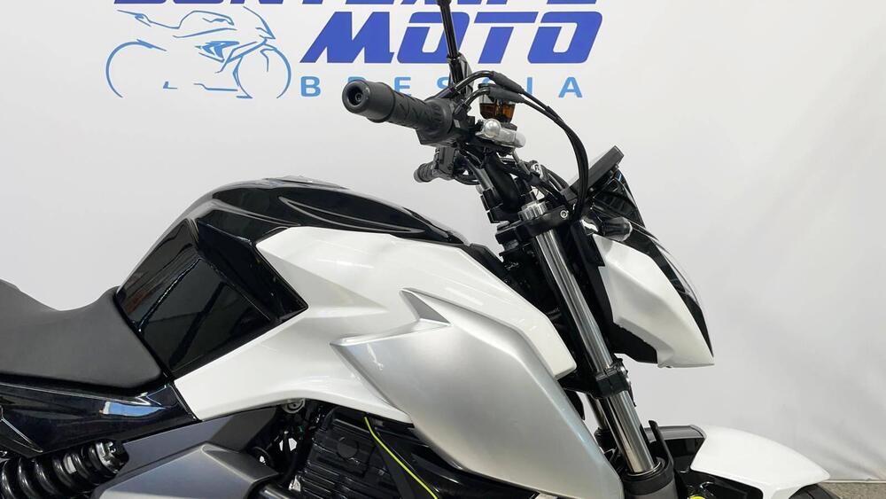 CFMOTO 650NK (2021 - 24) (13)