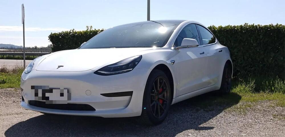 Tesla Model 3 usata a Verona (3)